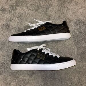 NWOT GBG Los Angeles Black Sneakers Size 9.5